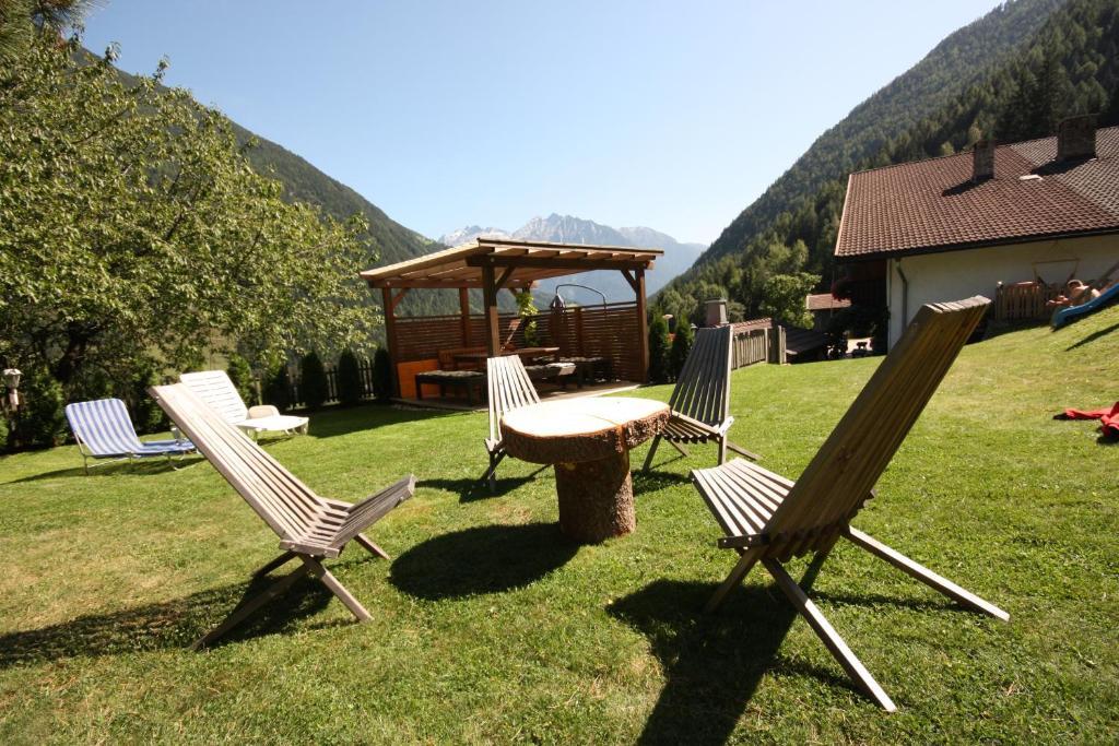 Lechnerhof Bed & Breakfast Lutago Exterior foto